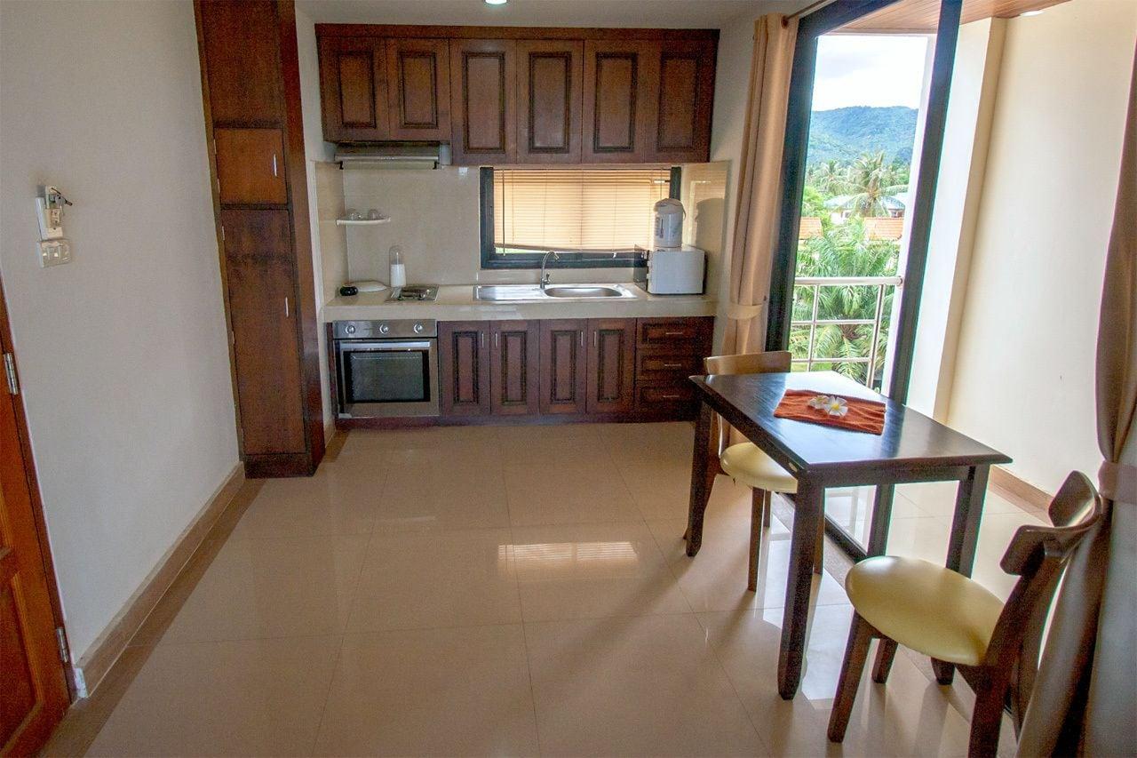 Chaweng Lakeview Condotel Koh Samui Exterior photo