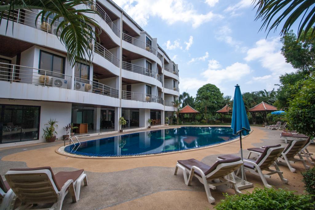 Chaweng Lakeview Condotel Koh Samui Exterior photo