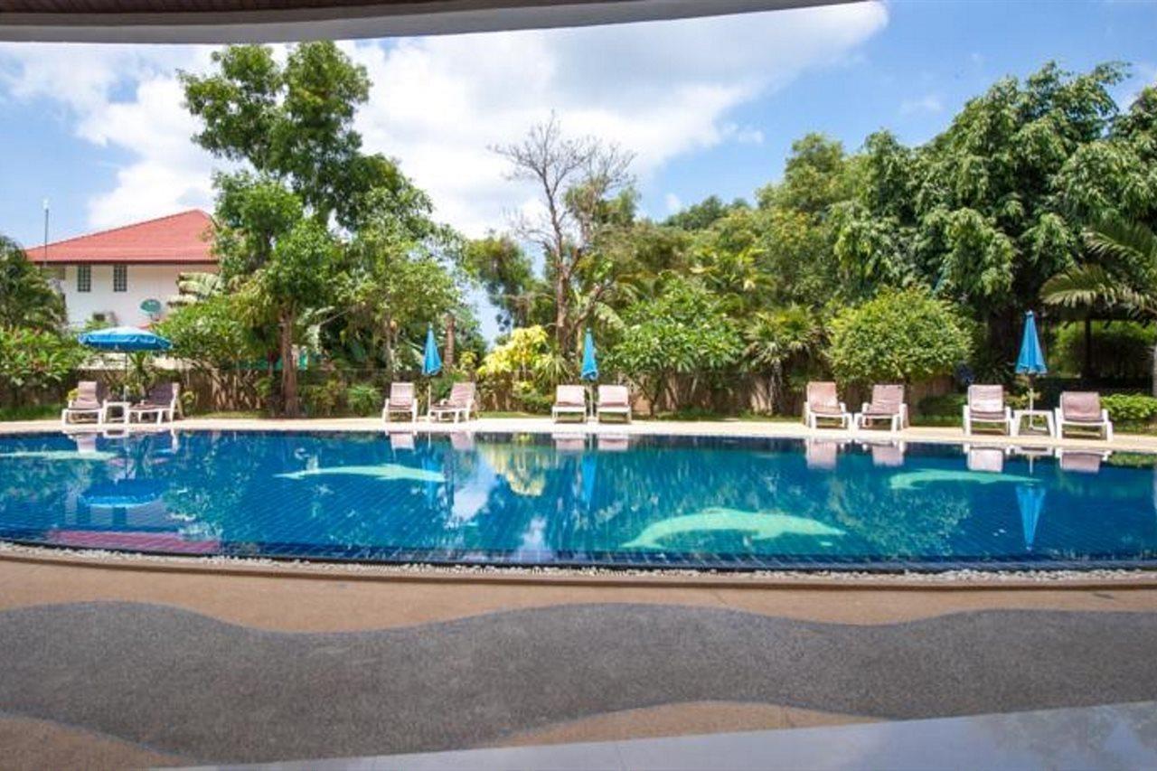Chaweng Lakeview Condotel Koh Samui Exterior photo