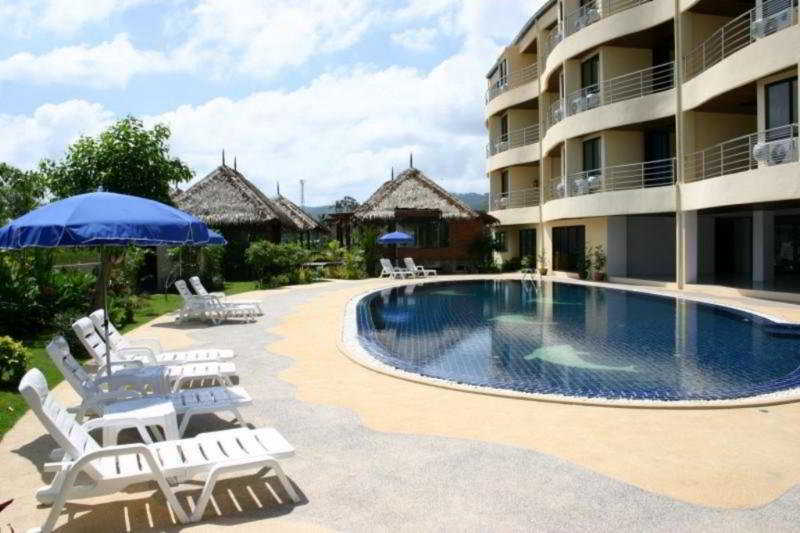 Chaweng Lakeview Condotel Koh Samui Exterior photo