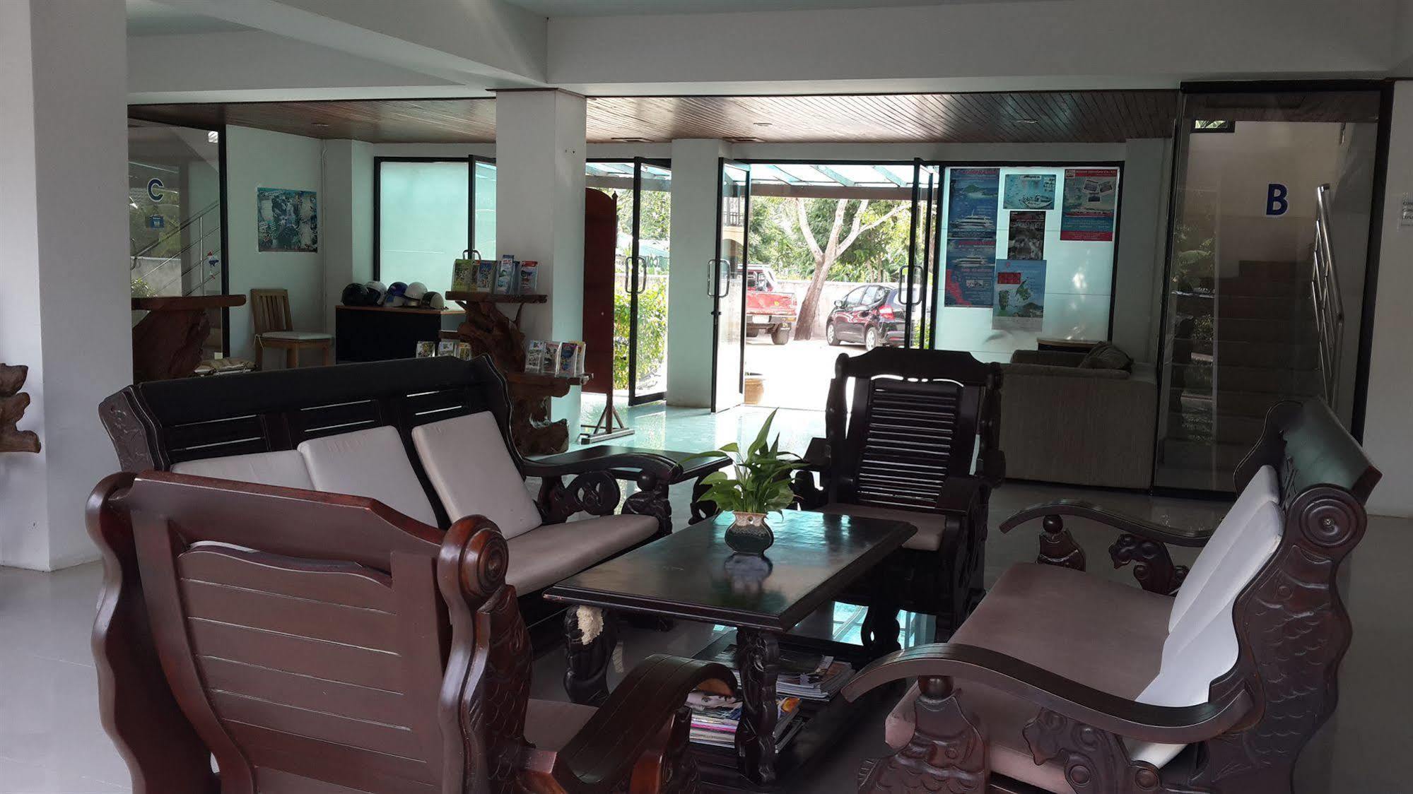Chaweng Lakeview Condotel Koh Samui Exterior photo